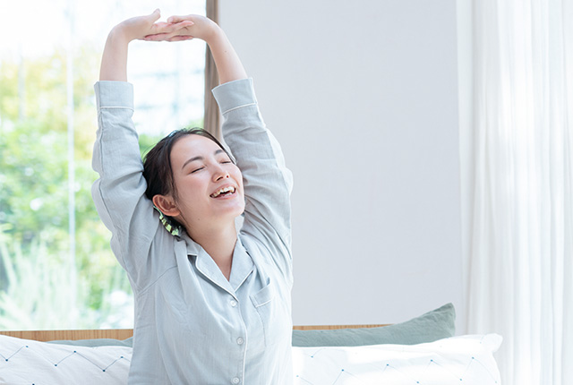 目覚めの良い女性